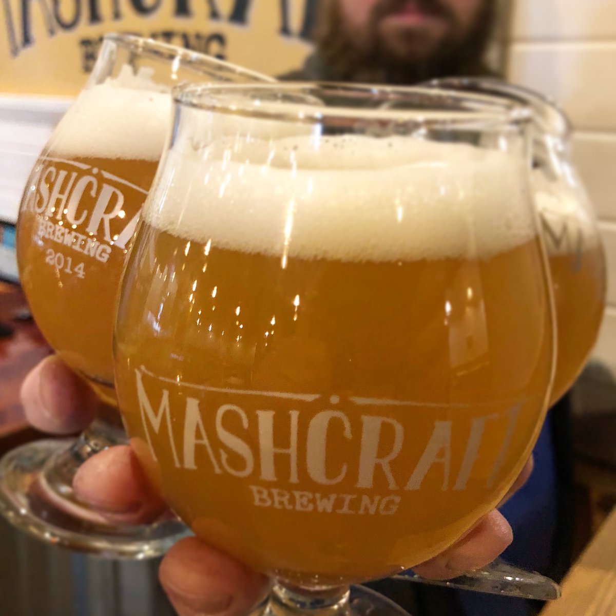 A sexy, bearded brewer named Dustin made you 3 juicelicious NEIIPAs for this Friday. Are we doing this #craftbeer thing right?

Beetlejuice: Cryo Mosaic and Galaxy
Beetlejuice: Moteuka/El Dorado/Idaho 7
Beetlejuice: Locally grown Cascade/Chinook/Pacific Gem from <a href="/IndyHighBines/">Indy High Bines</a>