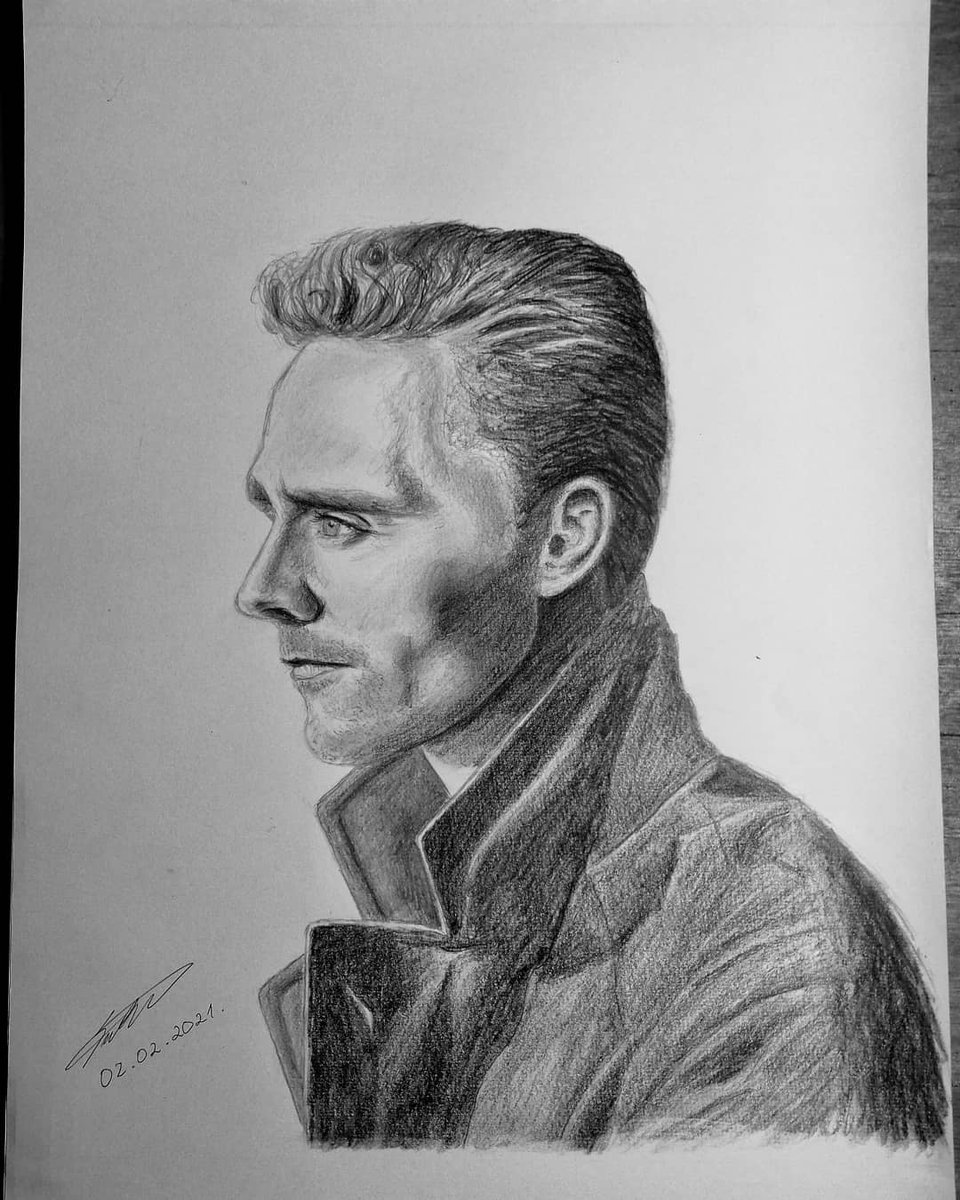 skreble's tweet photo. After a long time, finally I did something 🥰
#fanart #drawing #sketch #tomhiddleston #loki #art #artist #actor #pencildrawing #inspiration #love #2021
@twhiddleston https://t.co/j9bngALDeh