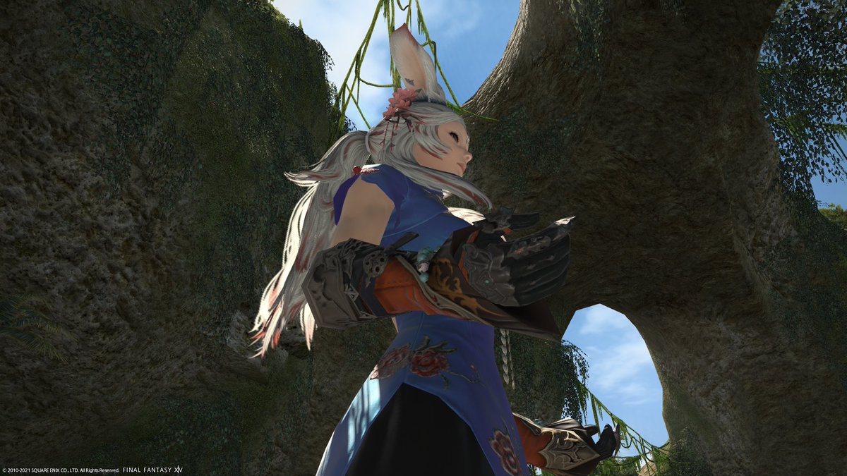 木下アズサ ｒｗジャッジオーダー モンク武器 腕防具 籠手のように見える部分も含めてモンク武器の見た目です