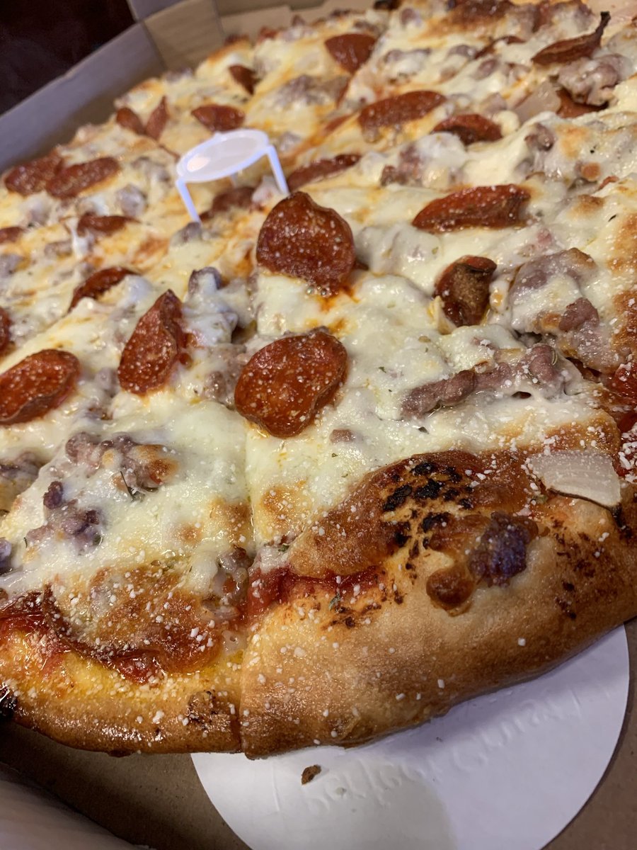 Chivos_Pizza's tweet photo. https://t.co/srIrVHlA2J