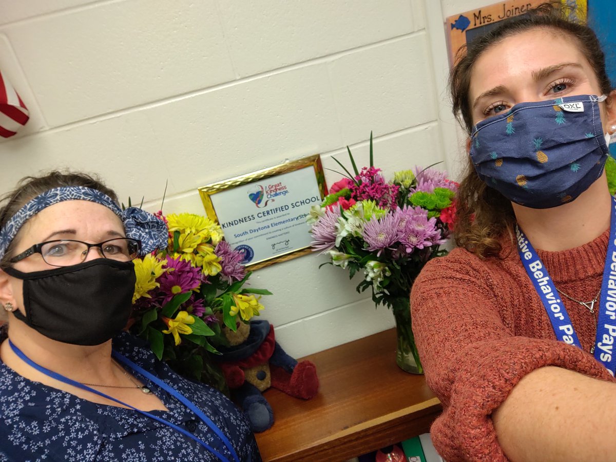 2021 School Counselor's Week @ SDE! Admin and support staff shared their love for the counselors in a big way. Many thanks and love to you all! <a href="/theschwartz96/">Greg Schwartz</a> <a href="/MeganPellicer/">Megan Pellicer</a> <a href="/klowrey22/">Katie Lowrey</a> <a href="/JilkaJane/">JaneJilka</a> <a href="/c_desimini/">Ciana Desimini</a>