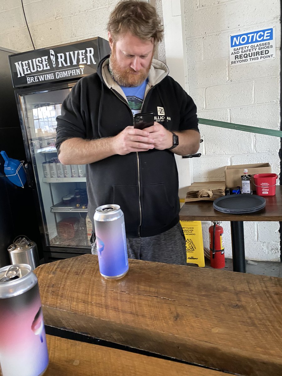 Standard Beer and Food tweet media