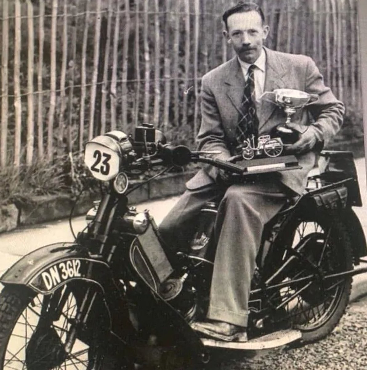 Captain Tom Moore: His remarkable life in pictures (2/3)