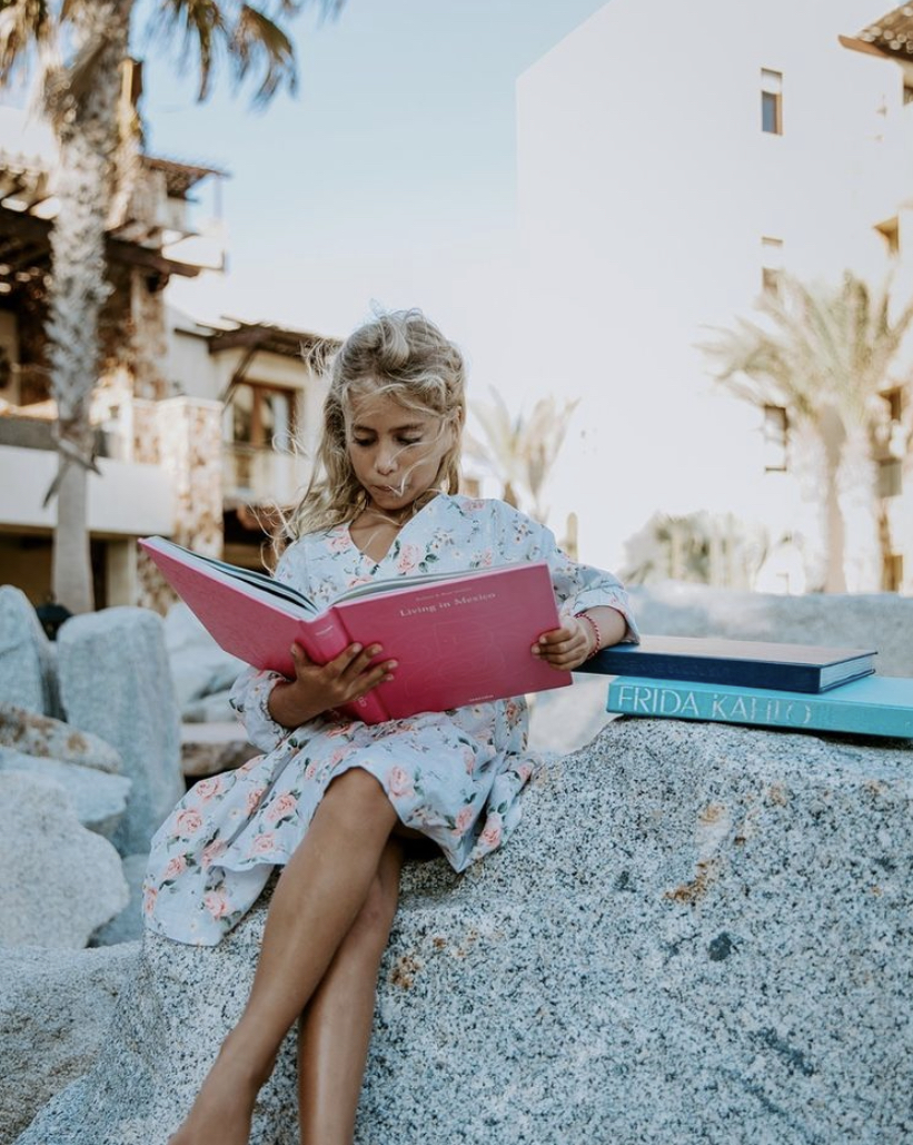 📚Stay, learn, work, and play! Experience a remote classroom with #TrueWaldorfService. Learn Spanish and explore your destination with #WaldorfAstoria’s Baja Immersion program. WaldorfAstoriaLosCabospedregal.com | #RemoteLearning #LiveUnforgettable