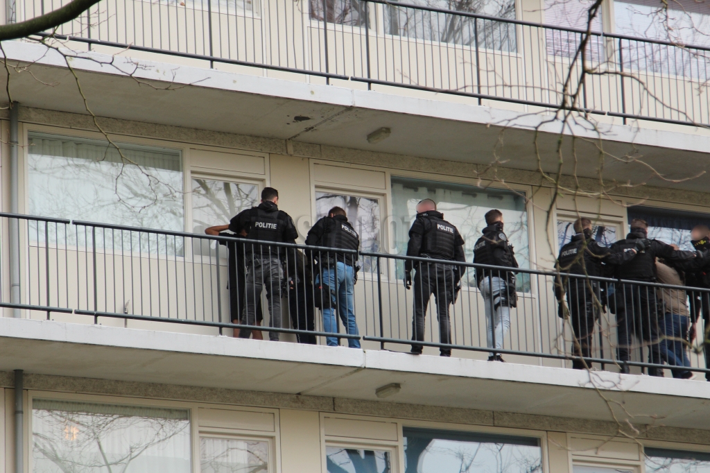 Schiedam - 14-jarige aangehouden na steekpartij: ?..