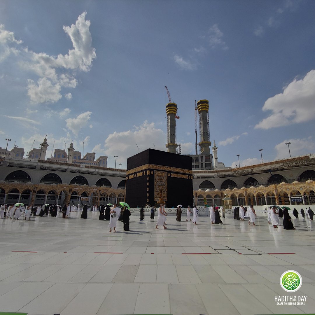 Hadithoftheday's tweet photo. Beauty above, below and in the Duas that transpire between them.

Photo credit: Mohsin https://t.co/Bh3H2abkZW