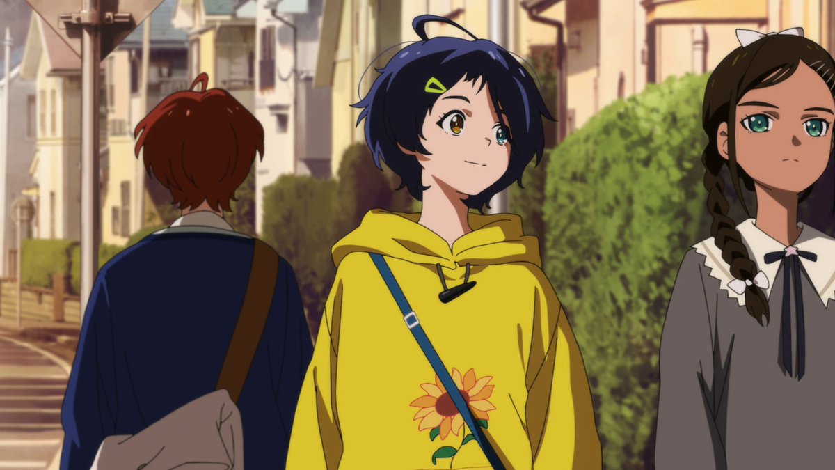 I love it when characters don't know each other yet walk past each other. It personally makes me remember that every human on this planet is idiosyncratic and has their own troubles, even the strangers that I randomly pass when walking. Just thought I'd get that off my chest.