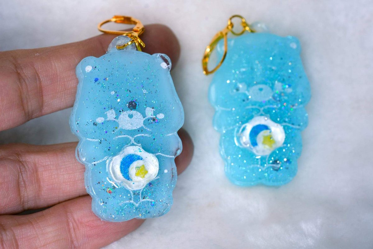 bordelinparis's tweet photo. On line ❤️🌈https://t.co/SDTvYFDGwd🌈 #valentinesdaygift #gifts #giftforher #kawaii #bearskewelry #kidsjewelry #kistch #vintage #cartoons #CareBears #kidsfashion #cadeaubijoux #bouclesdoreilles #resine #shoppingqueen #Retro #rainbowbears #kawaiijewelry #1980s #1990s #voguefashion https://t.co/km7vmEX50t