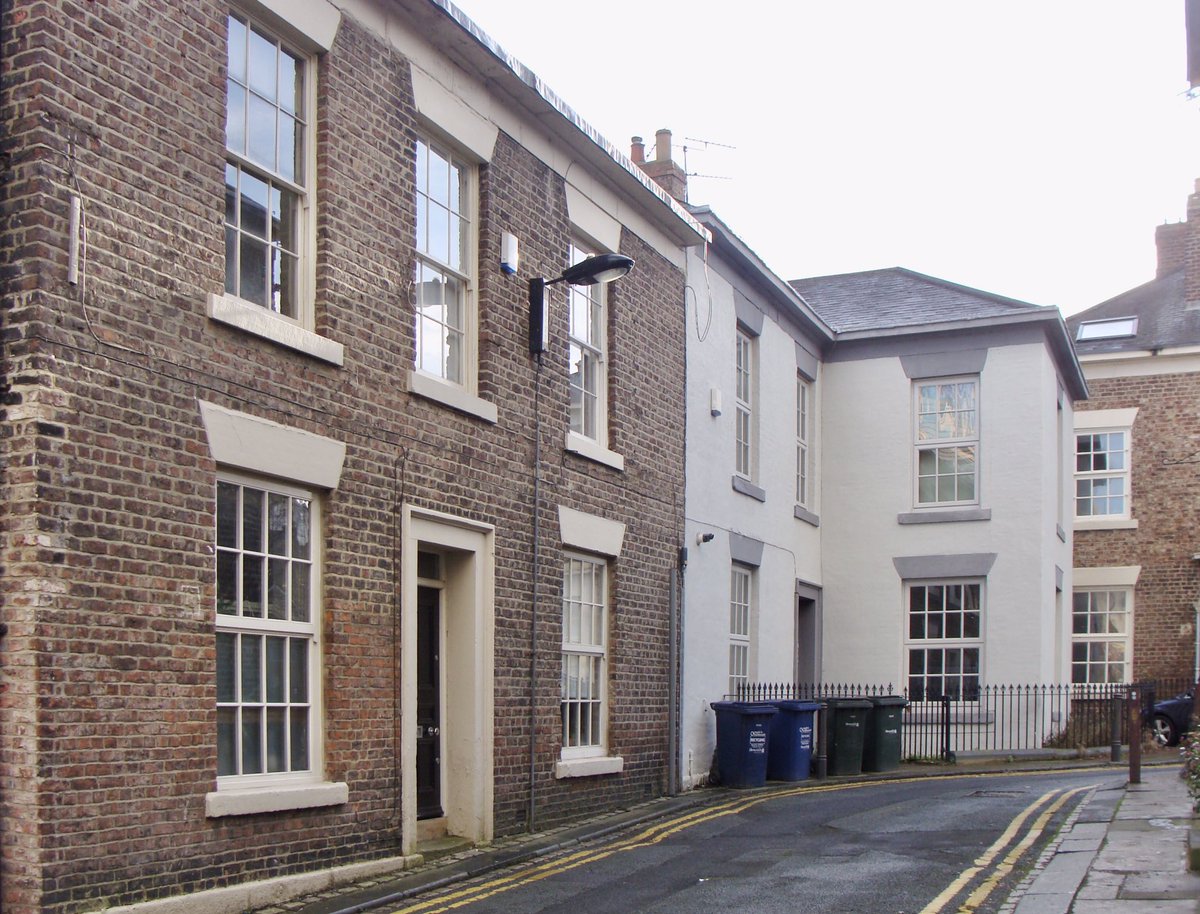 I set off up Westgate Road to the Summerhill Square area. The houses are so beautiful. A house on Westgate Rd, houses on Westgate Hill Terrace and a sign on a gate reflecting current times.  @Old_LowLight  @PJDThomas  @KerryAtkin1