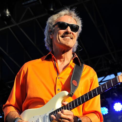 70 Vibe FM (@70vibefm) on Twitter photo #NowPlaying on 📻 #70VibeFM 🎵⚡ Whatcha Goinna Do Performed by <a href="/PabloCruise/">Pablo Cruise</a> ⚡🎵 Keep Listening to the Musical Artistry of the ♥70's♥ by tuning In & listen➟🔊 bit.ly/3mzUIup <a href="/LashmarMedia/">LashmarMedia</a>
Buy song amazon.com/s/ref=nb_sb_no… #NowPlaying on 📻 #70VibeFM 🎵⚡ Whatcha Goinna Do Performed by <a href="/PabloCruise/">Pablo Cruise</a> ⚡🎵 Keep Listening to the Musical Artistry of the ♥70's♥ by tuning In & listen➟🔊 bit.ly/3mzUIup <a href="/LashmarMedia/">LashmarMedia</a>
Buy song amazon.com/s/ref=nb_sb_no…