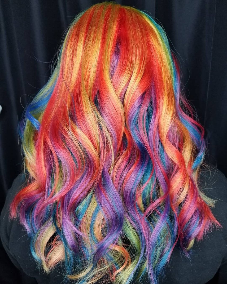 RioLindaOnline's tweet photo. Wow! Alexis at Rio Linda's Klip Joint really killed it this time! #theklipjoint #joicocolorintensity #rainbowbaby #rainbowhair #fashionhair #fashioncolors #vivids #joico #hairslayerz #behindthechair #olaplex #Olaplexshine #saloncentric #cosmoprof #framartools #matrixstylist https://t.co/Wy1Kks3FBE