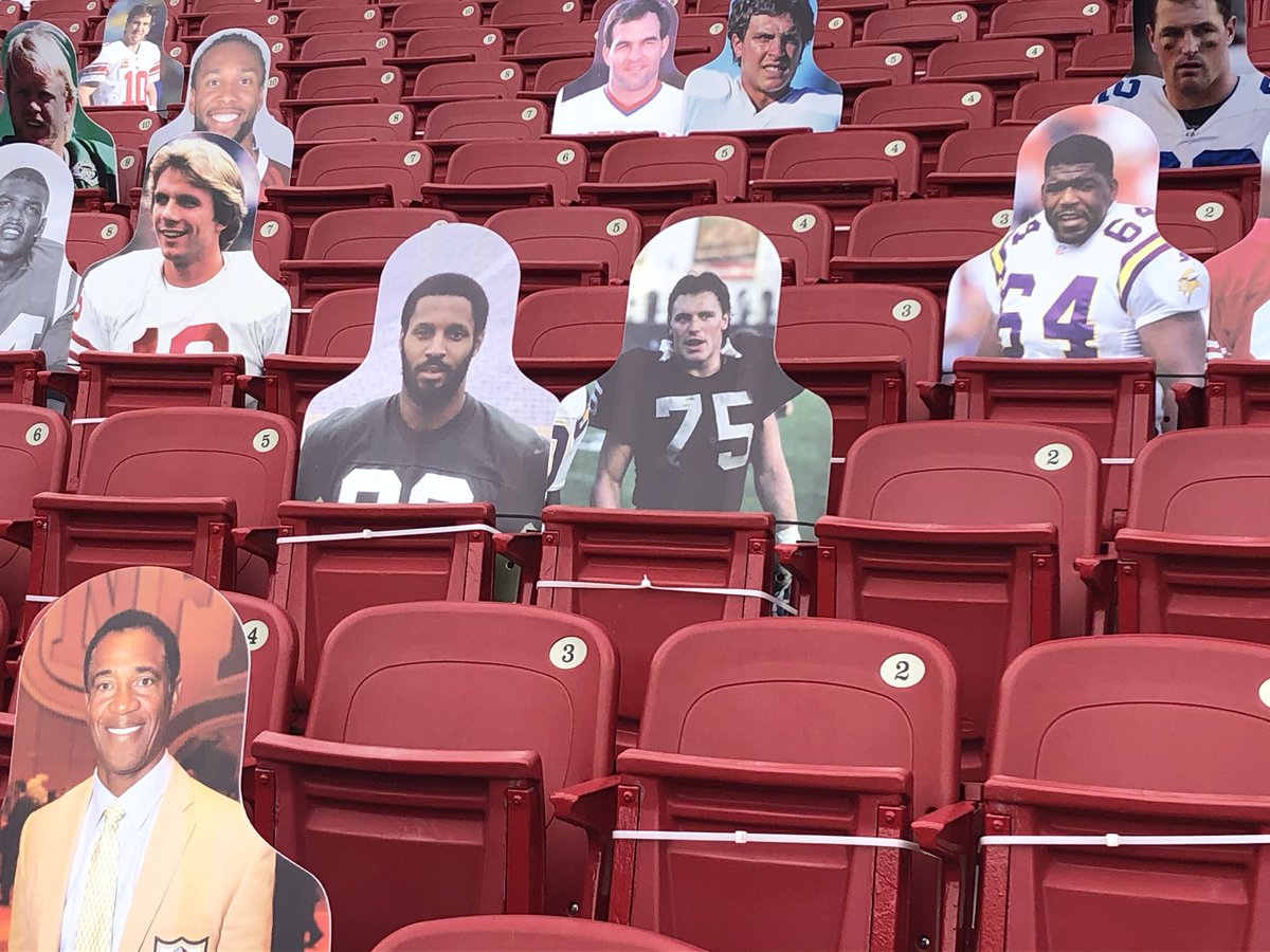 ⁦<a href="/NFLonCBS/">NFL on CBS 🏈</a>⁩ ⁦<a href="/westwood1sports/">Westwood One Sports</a>⁩ ⁦<a href="/SiriusXMNFL/">SiriusXM NFL Radio</a>⁩ ⁦<a href="/ProFootballHOF/">Pro Football Hall of Fame</a>⁩ Got my seats for ⁦<a href="/SuperBowl/">Super Bowl</a>⁩ no ⁦<a href="/packers/">Green Bay Packers</a>⁩ no ⁦<a href="/BuffaloBills/">Buffalo Bills</a>⁩ Can you name the other folks in my section??