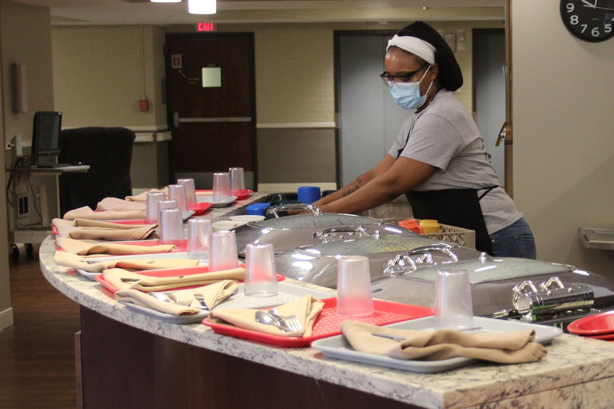 It's Pride in Food Service Week, and our dining and kitchen staff take pride in the work of planning, creating, and serving delicious meals to our older adults. Thank you to our staff who put their hearts into food service every day!