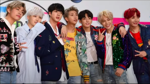 The "hierarchies of attraction" reminds me of the Sociology course "Catch the Korean Wave" by Dr. Sam Richards at The Pennsylvania State University. He discussed  @BTS_twt as the future of masculinity all over the world  #BTSLecture_KMOOC