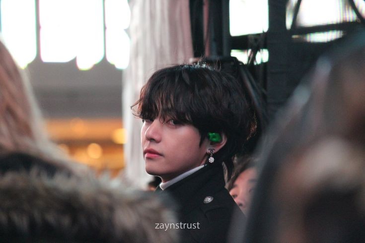 try to hold taehyung's gaze: a hot thread
