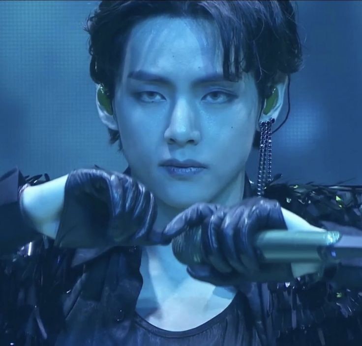 try to hold taehyung's gaze: a hot thread