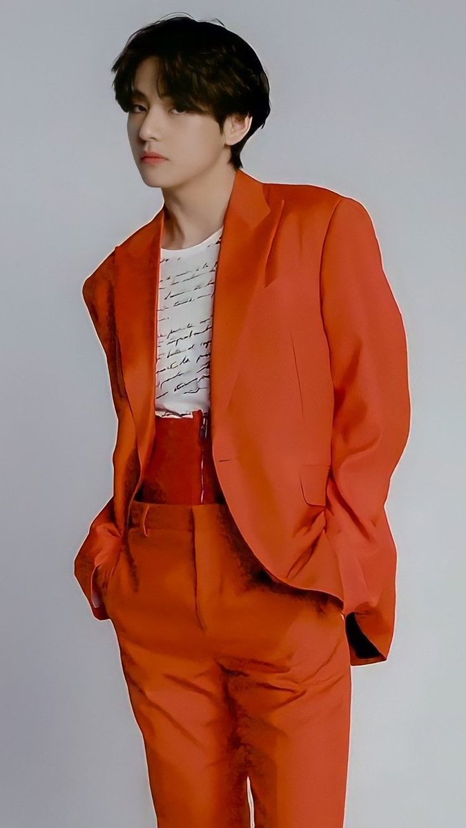 try to hold taehyung's gaze: a hot thread