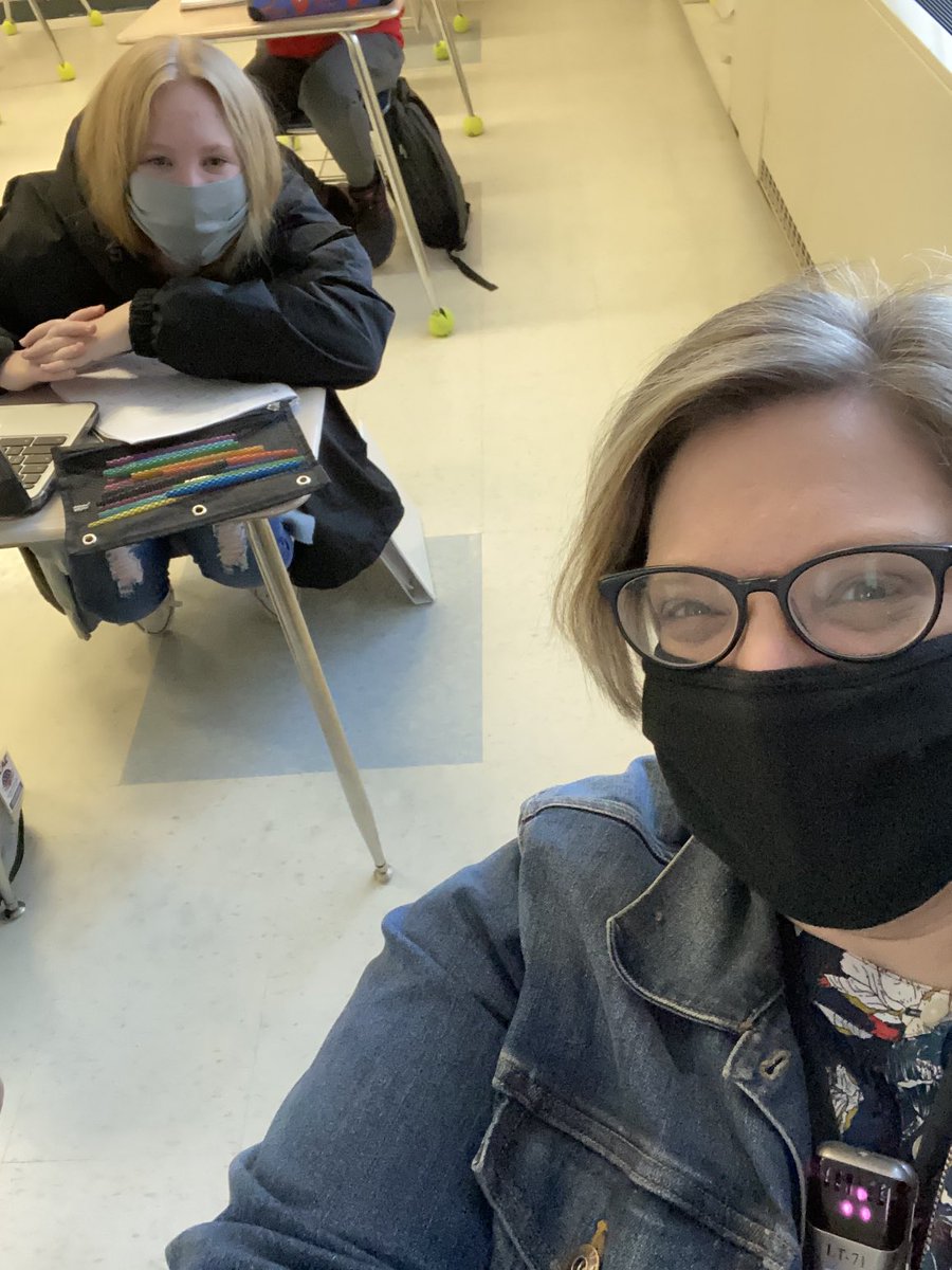 Mrs. Barker MMS tweet media