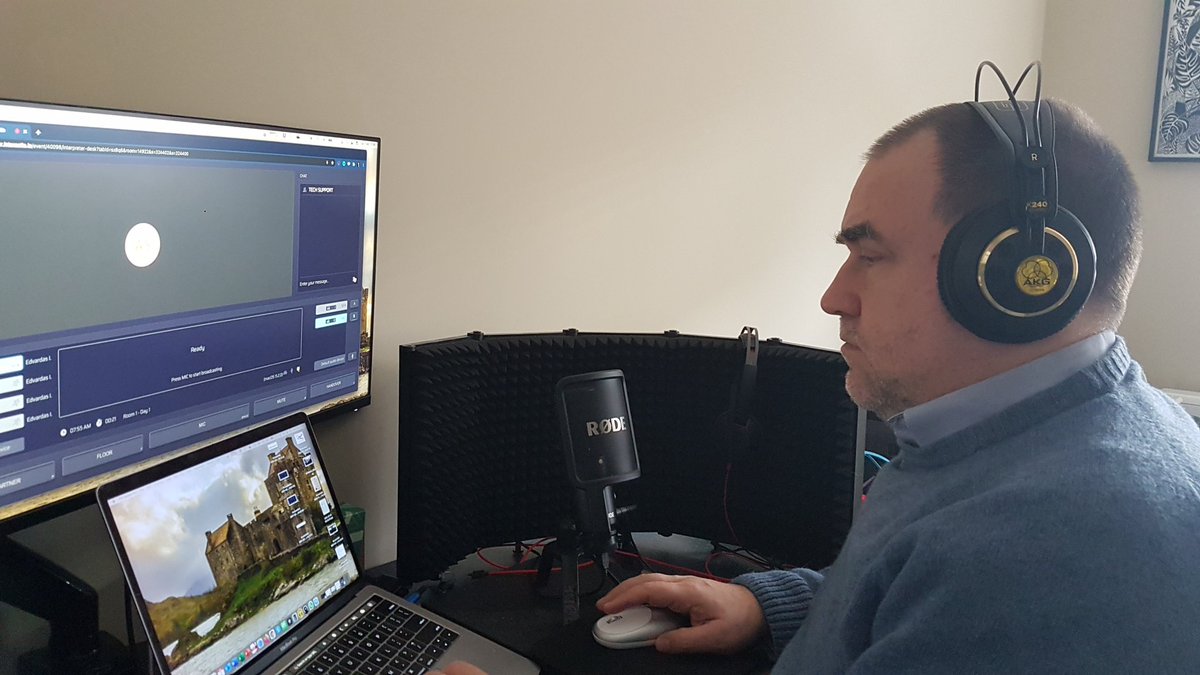 Minutes before we kick-off this week's meeting.