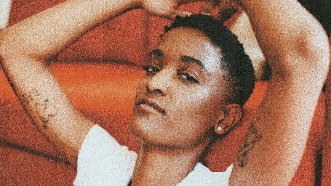 SYD trying to out my sister???