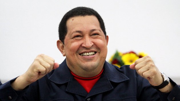 #22AñosDeBatallaYVictoria Tal día como hoy Chávez se juramentaba, por primera vez como Pdte. de la República.

Su juramento fue una invitación a construir una patria.
Coherente como nadie, lo cumplió