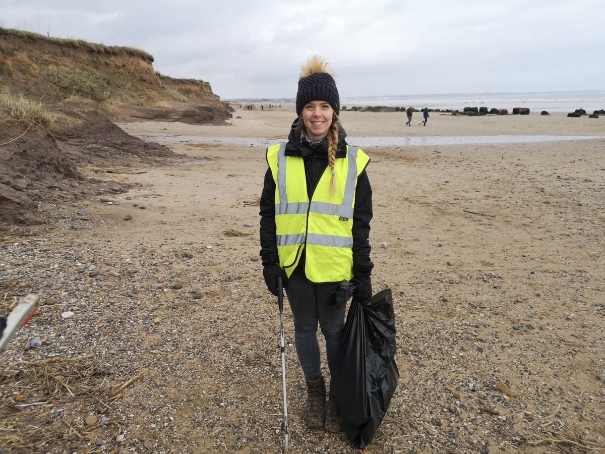 WomenDoingSci's tweet photo. .@FreijaMendrik is a marine scientist @EEIatHull researching microplastic (MP) transport in the Mekong River & South China Sea. Freya looks at hotspots & ecological risks of MP pollution & if coral reefs act as sinks.
#WomenInSTEM #WomenDoingScience #RiverofPlastic @insidenatgeo https://t.co/3IGzxeUMgM