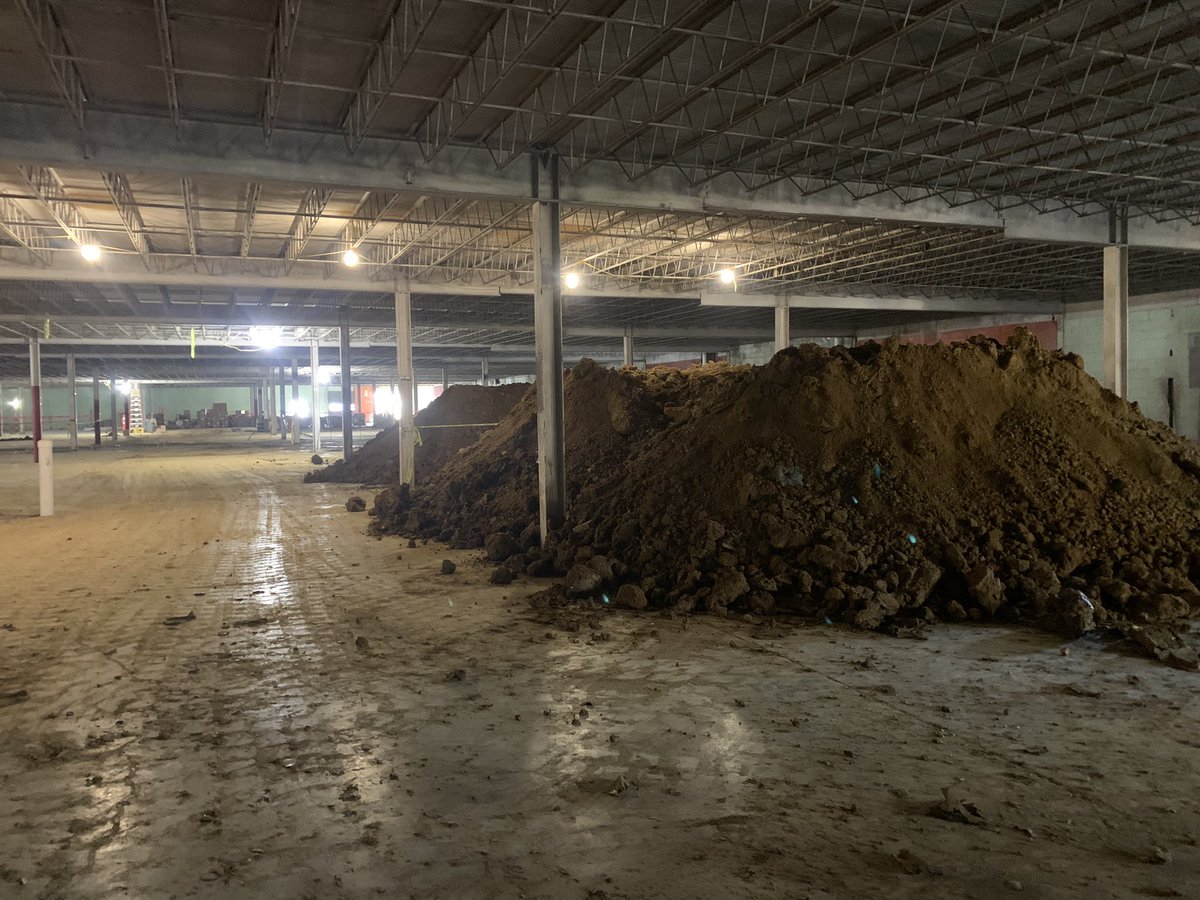 PIE_Center_BCS's tweet photo. Exciting morning at The PIE Innovation Center! @BradleySchools is grateful for the opportunity to tour industry leaders to showcase the construction progress and highlight future training possibilities! @ThinkCTE https://t.co/qa7k1QjH8o
