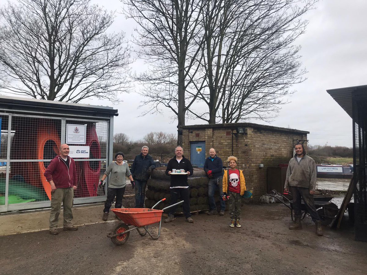 TheLeasideTrust's tweet photo. 200 rolls of turf, 30 cups of tea, 8 lunches, 2 cakes, 3 massive rolls of grass guard, what a productive day. #outdoorclassroom #outdoorsafespace #volunteering #letnaturedoitsthing #joinus #lovehackney❤️ https://t.co/Jw8NUd1M1N
