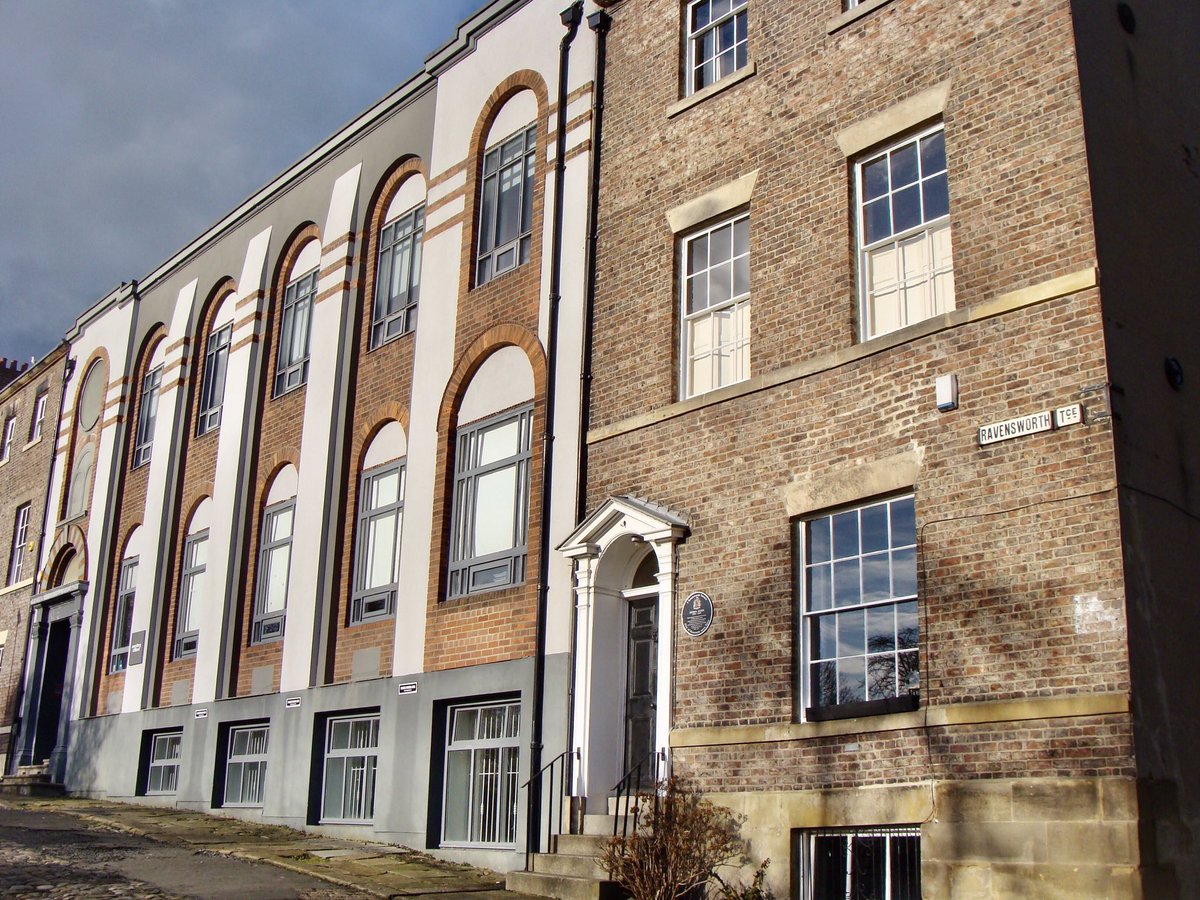 Looking through from Summerhill Square to Westgate Road. House on the left is the house  @DavidOlusoga looked at the history of - the blue plaque of Joshua Alder can be seen. However, a wider shot shows what has been built next to it. Hmm!  @Old_LowLight  @PJDThomas  @KerryAtkin1
