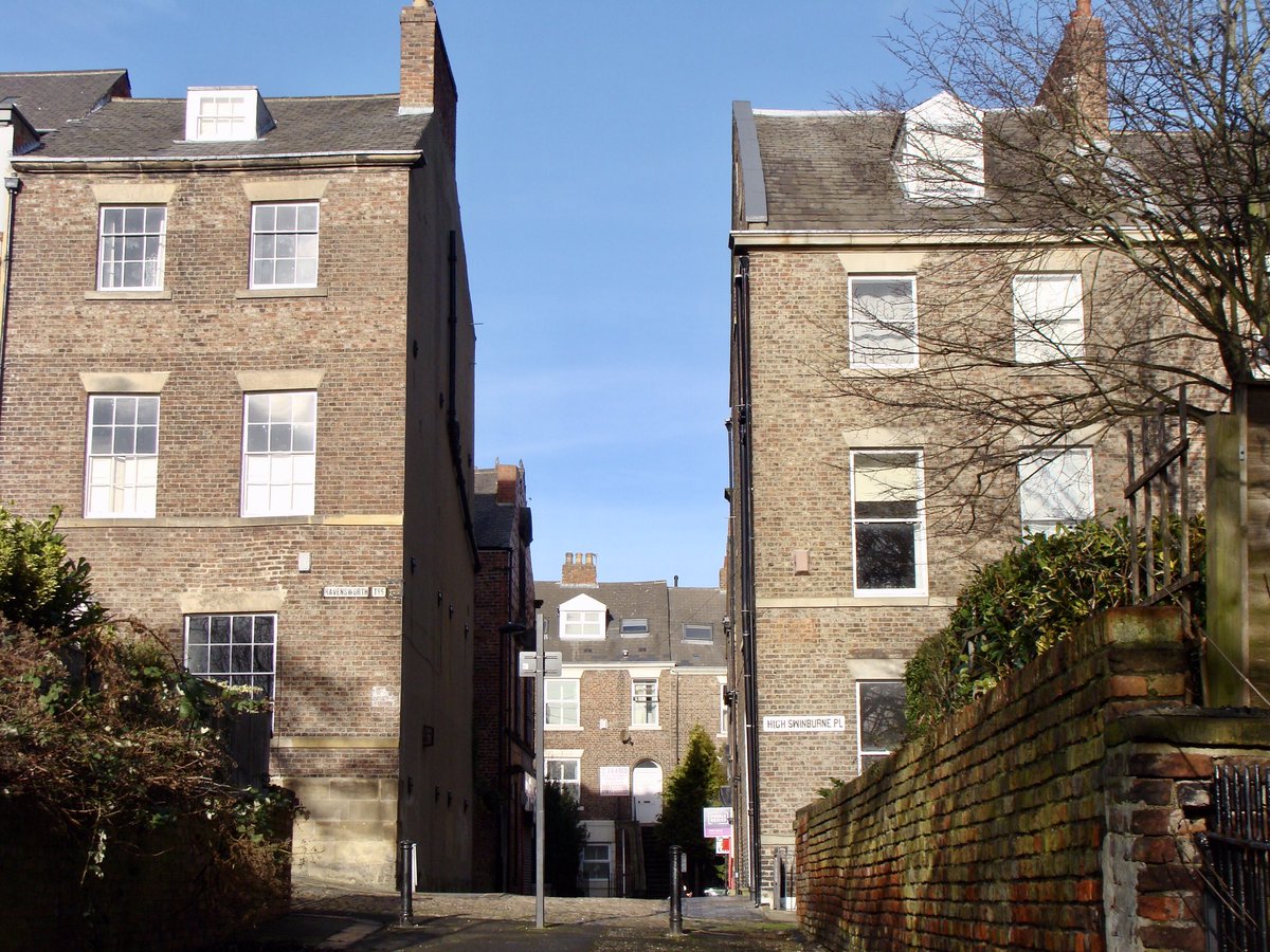 Looking through from Summerhill Square to Westgate Road. House on the left is the house  @DavidOlusoga looked at the history of - the blue plaque of Joshua Alder can be seen. However, a wider shot shows what has been built next to it. Hmm!  @Old_LowLight  @PJDThomas  @KerryAtkin1
