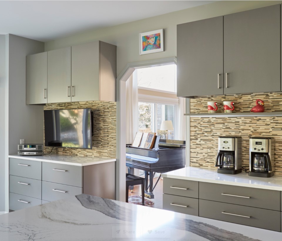 Dream_Kitchens's tweet photo. Storage space everywhere 😍 - Warm Contemporary Kitchen in Chicago IL

#KitchenDesign #DreamKitchensInc #KitchenRemodel #KitchenInspiration #Chicago

https://t.co/WIJSkJxdK8 https://t.co/d8Zyk7o5h3