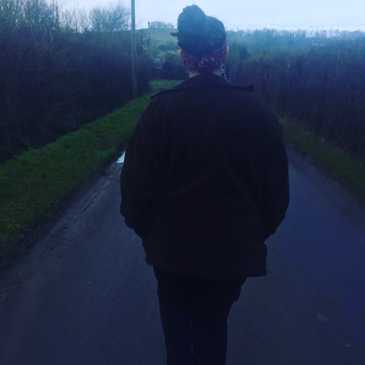 emmajwarner's tweet photo. A little stroll after another day of #LockdownLearning 💗 https://t.co/c22DWOu6GN