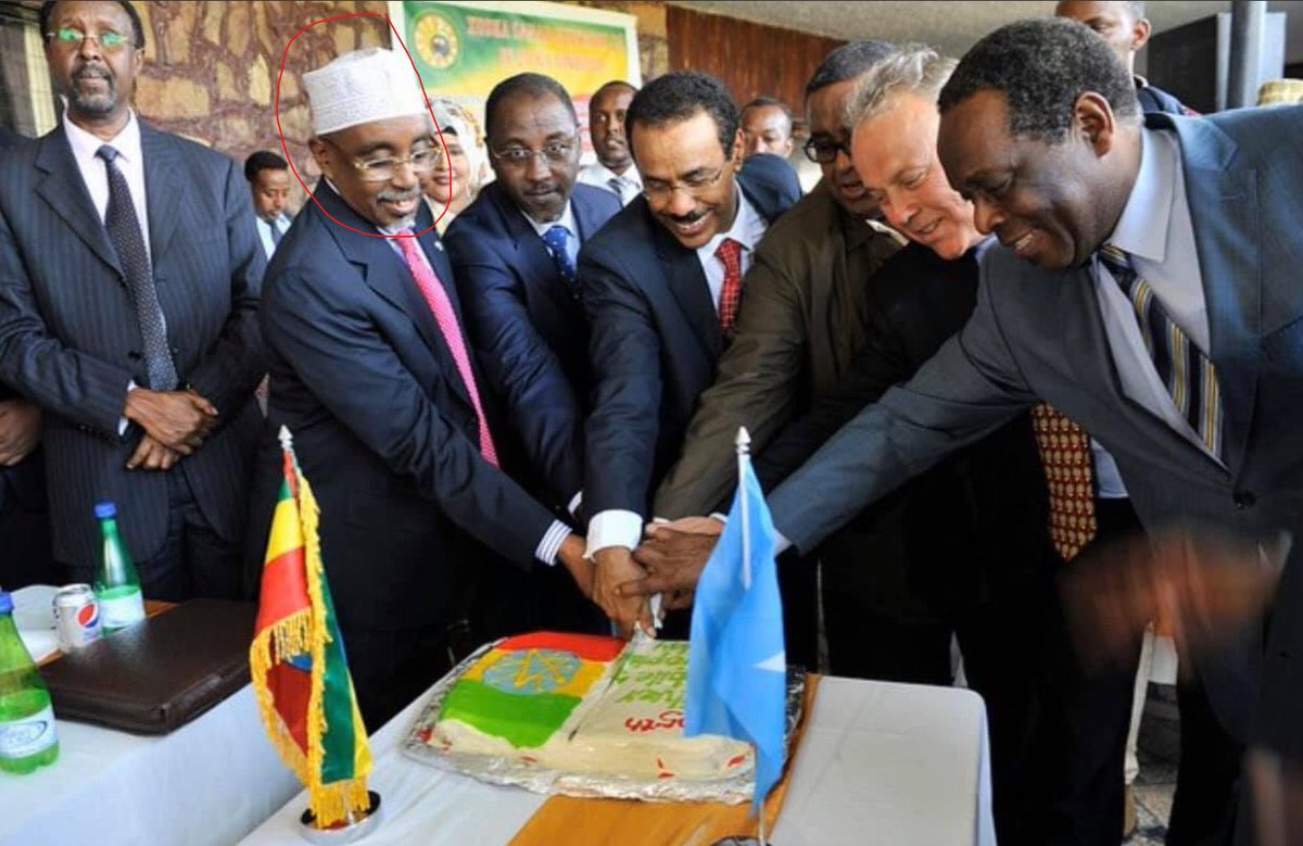 Sharif Hassan Sheikh Aden, former Speaker of Parliament and President of Southwest State was another key TPLF point man in Somalia. Sharif would deal directly with current head of WHO  @DrTedros in a quest to divide Somalia up for TPLF to rule it.