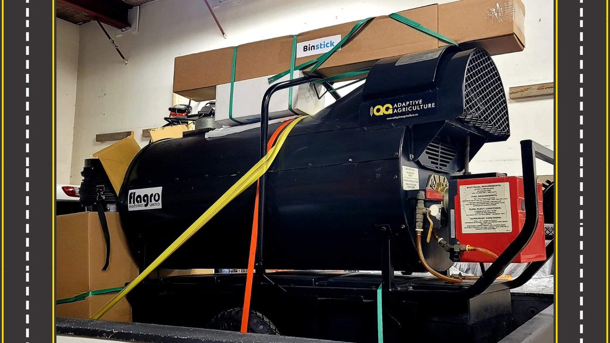 SaskProAg's tweet photo. Did you know we ship across #Canada!? 🍁 

This full system is heading to Prince Edward Island! 📦 😀 

Call or text for a quote today 📲 

(306) 850-1259 

#CdnAg #Bindapt #Binstick #RoadTrip https://t.co/gspqsFx0GH