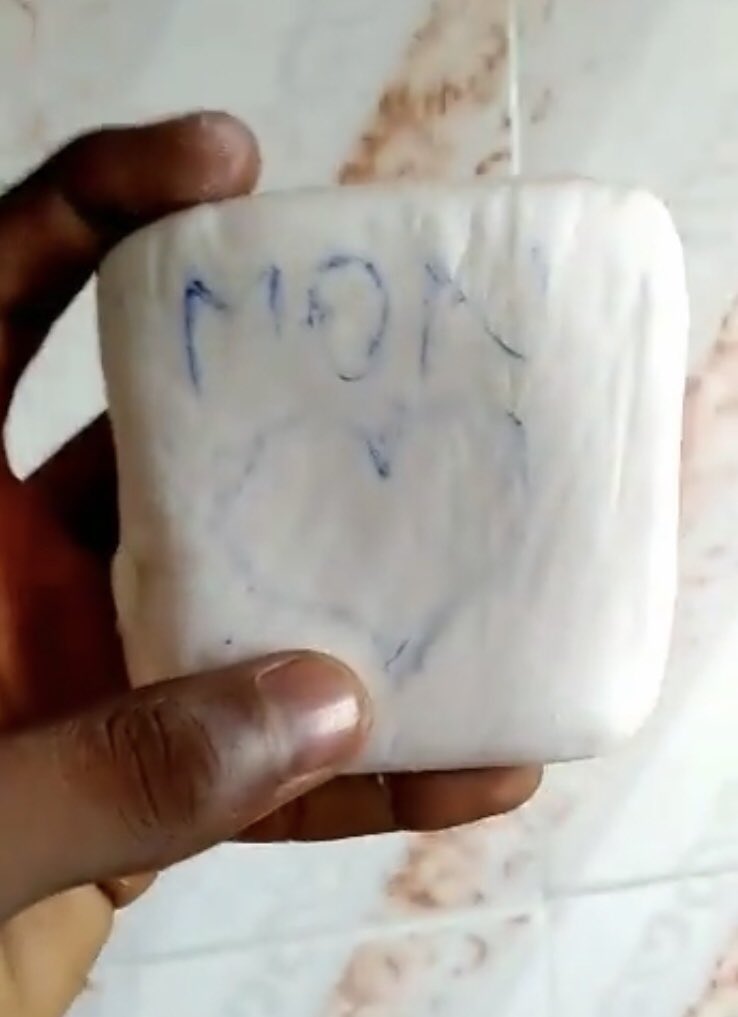 Tu es mon soutien depuis un certain moment et à aucun moment tu m’as donné goumin
Je t’aime 😘 mon Savonnoush ❤️
<a href="/le_brouteur/">LE BROUTEUR🇨🇮</a> <a href="/luca_varan/">varan🐊 2.0 🇨🇮</a> @SombreDesiir