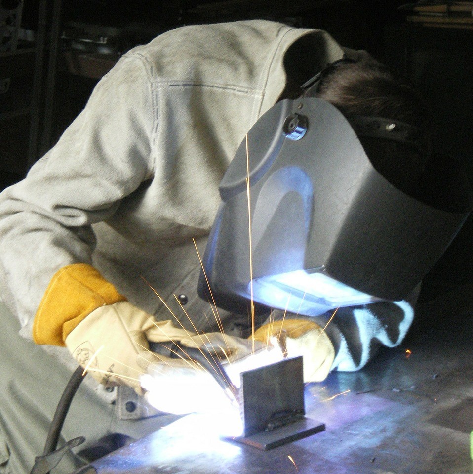 Sophisticated technologies have been created that provide great help to the metal fabrication industry. ⚙️

The techniques used widely vary, depending on the final product to be created.

Learn more: bit.ly/3cAQct5 🔗

#metalfabrication #lasercutting