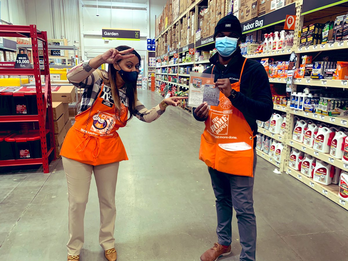 kathy102894's tweet photo. Amazing job to our top SASM in D87 Shaka from #0118 #1 Shamron  from #130 and Curtis from 154 outstanding Job Team. Thank you for consistently delivering our ORANGE PROMISE great job getting involved🙌🏾 @daniel_opene1 @TaraTuckerTHD @ThdKelly https://t.co/gYQz8eTChC