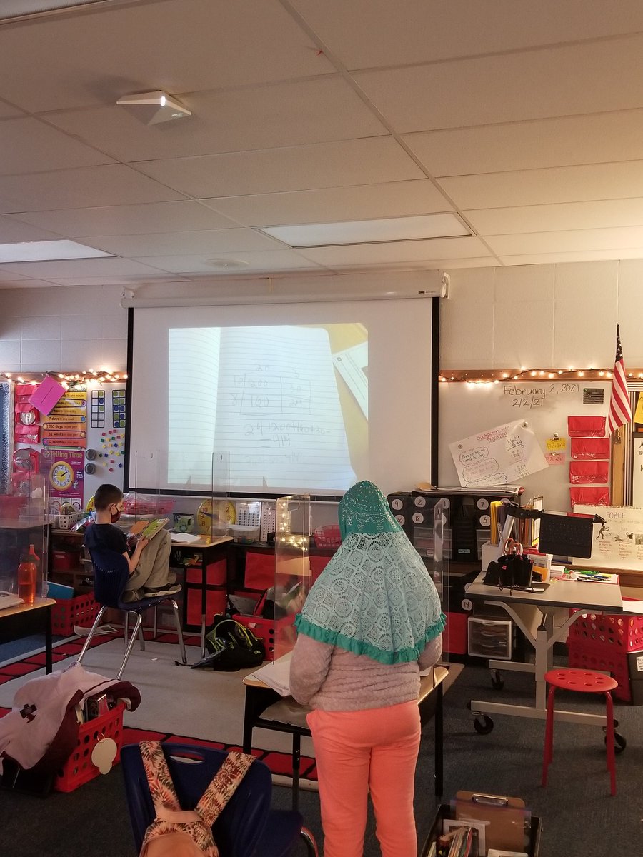 Love for my 4th graders to teach each other! They are amazing!
@leahmmcopeland <a href="/WinnwoodRocks/">Winnwood Elementary School</a>