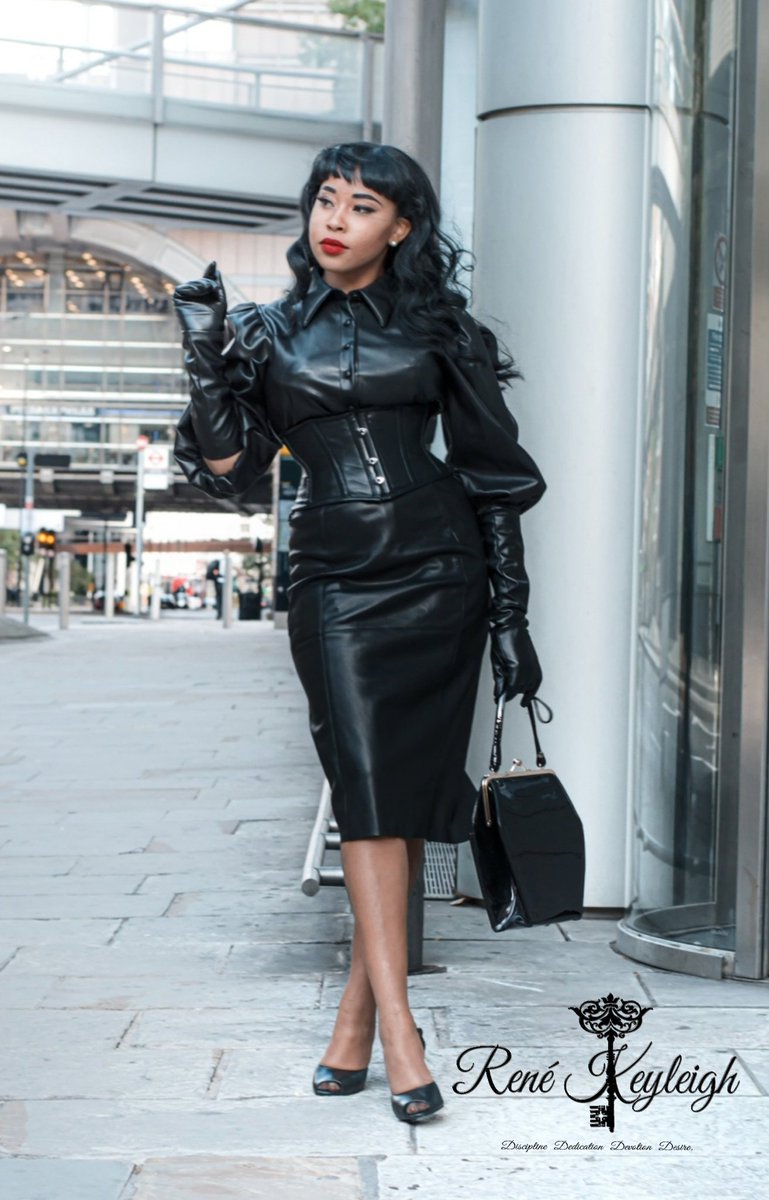 vulcan1959's tweet photo. @ReneKeyleighย controls my mind! Since Madame Renรฉ has Total control over me iโve never had a better life.
I worship only One Mistress I'm a slave to only One Madame Renรฉ.
#femalecontrol #femaledominance
#goddess https://t.co/RaIR0baKpq