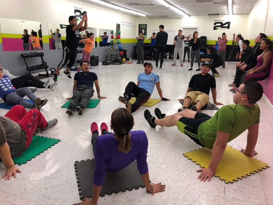 NutritionHouse5's tweet image. Nutrition House offers the best Zumba Classes services compared to our competitors in the Chicago area. Visit our location to learn more information! #FitCamp #FitWorkshops bit.ly/2MH58rz