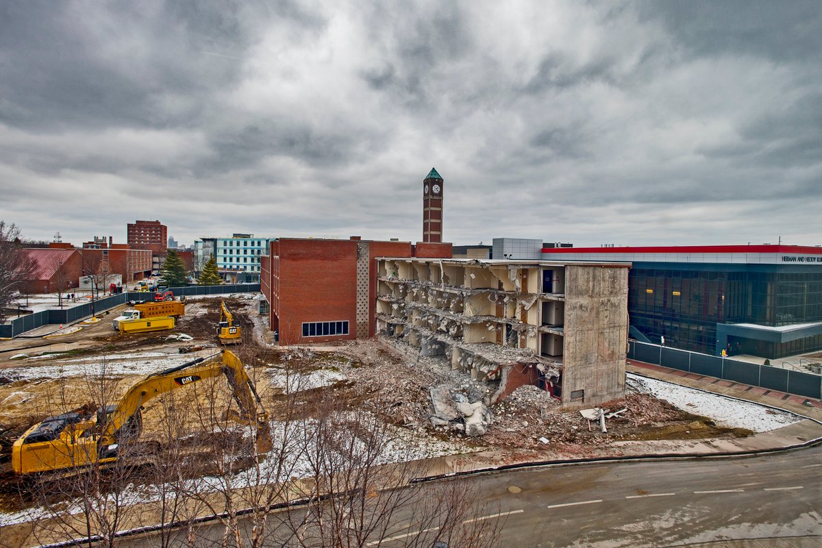 uofl tweet picture