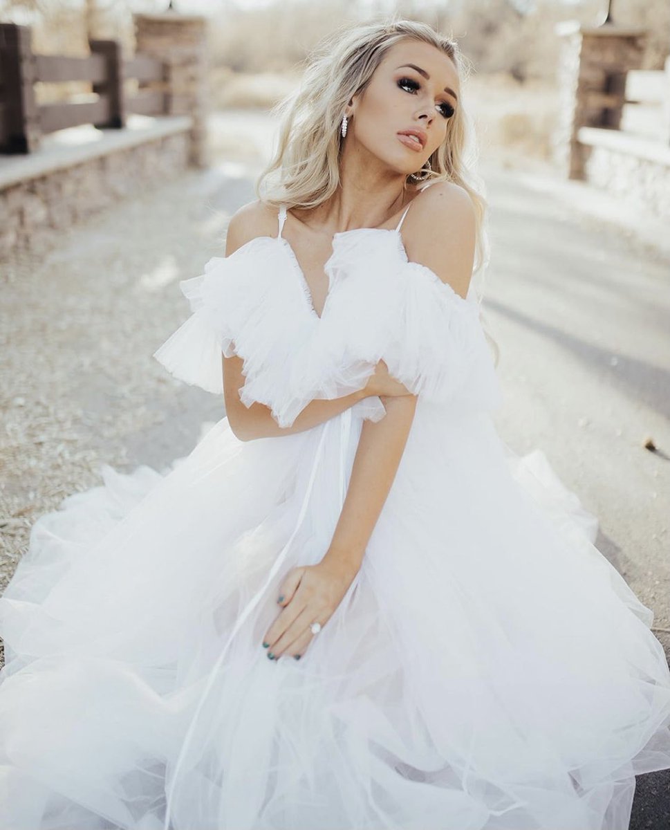 UtahGowns's tweet photo. Angel dress 😇 #utah #utahdressrental #utahdressrentals #utahrentals #utahmodel #utahphotography #bridalwear #utahgowns #utahmodeling #utahfashion #utahphoto #utahphotoshoot #utahphotographer #utahmakeupartist #utahpromrental #utahbridalwear #utahpromrental  #promrental https://t.co/gOCIwZmsE4