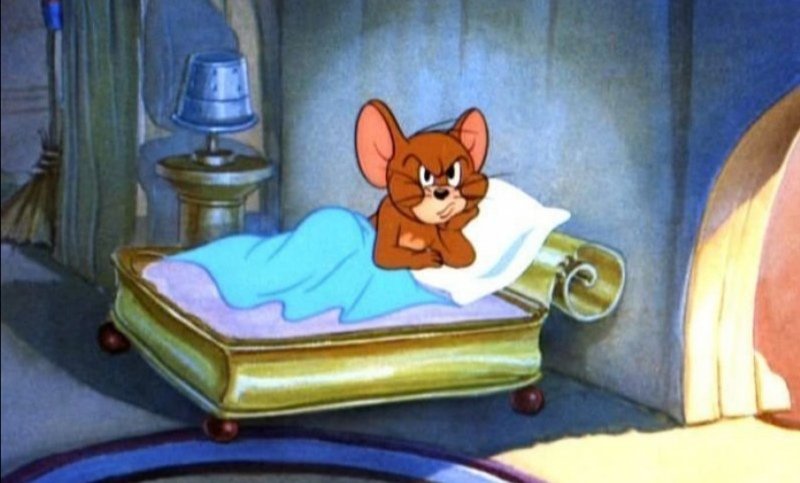 Перед тем как ложиться спать. Saturday Evening puss том и Джерри. Ночь перед днем рождения. Мышонок в кроватке. Том и Джерри колокольчик.