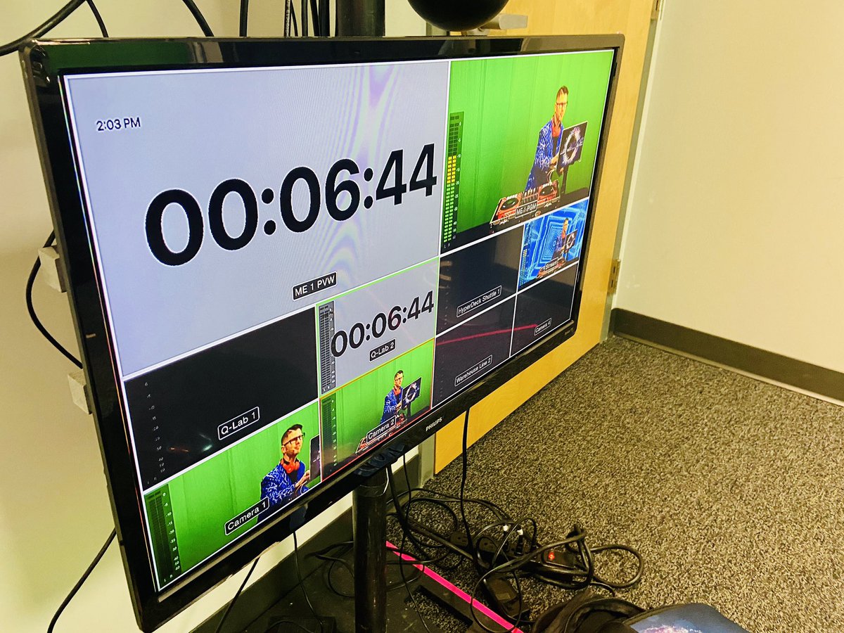 TLFEventsPro's tweet image. Come with us #BTS as we team up with #TechnischeCreative to begin filming for an upcoming #VirtualConference. What does 2021 look like for you? Are you seeing live events return or do you have more virtual events on the horizon? We’d love to hear! Tweet us #TwoLeftFeet