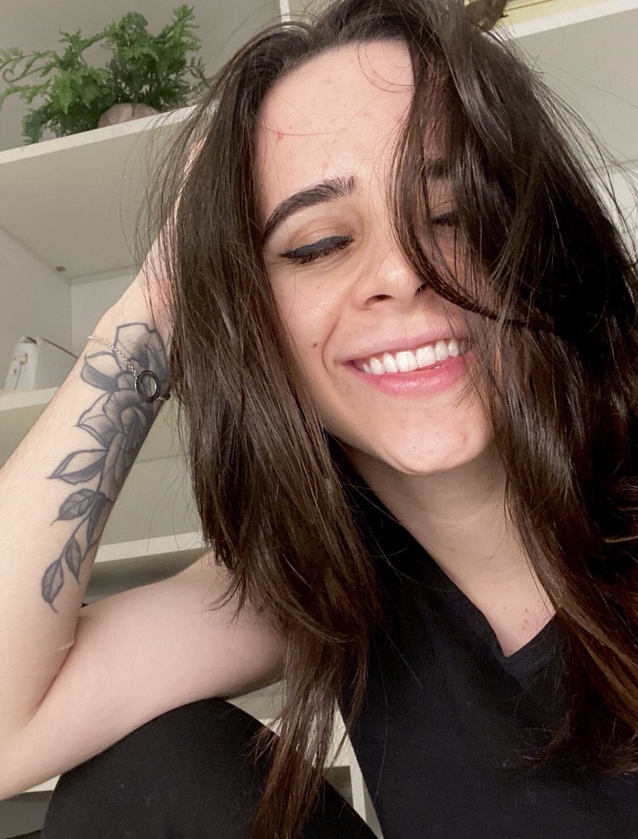 MaraMoonlight's tweet photo. Cura pra depressao não exis- https://t.co/MVJPC97hsH
