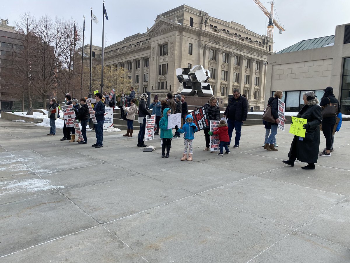 A crowd of folks against mask mandates has gathered outside City Hall ahead of today’s Omaha City Council. There’s a public hearing today on a possible extension of the city’s mandate to May 25. It’s currently set to expire Feb. 23.