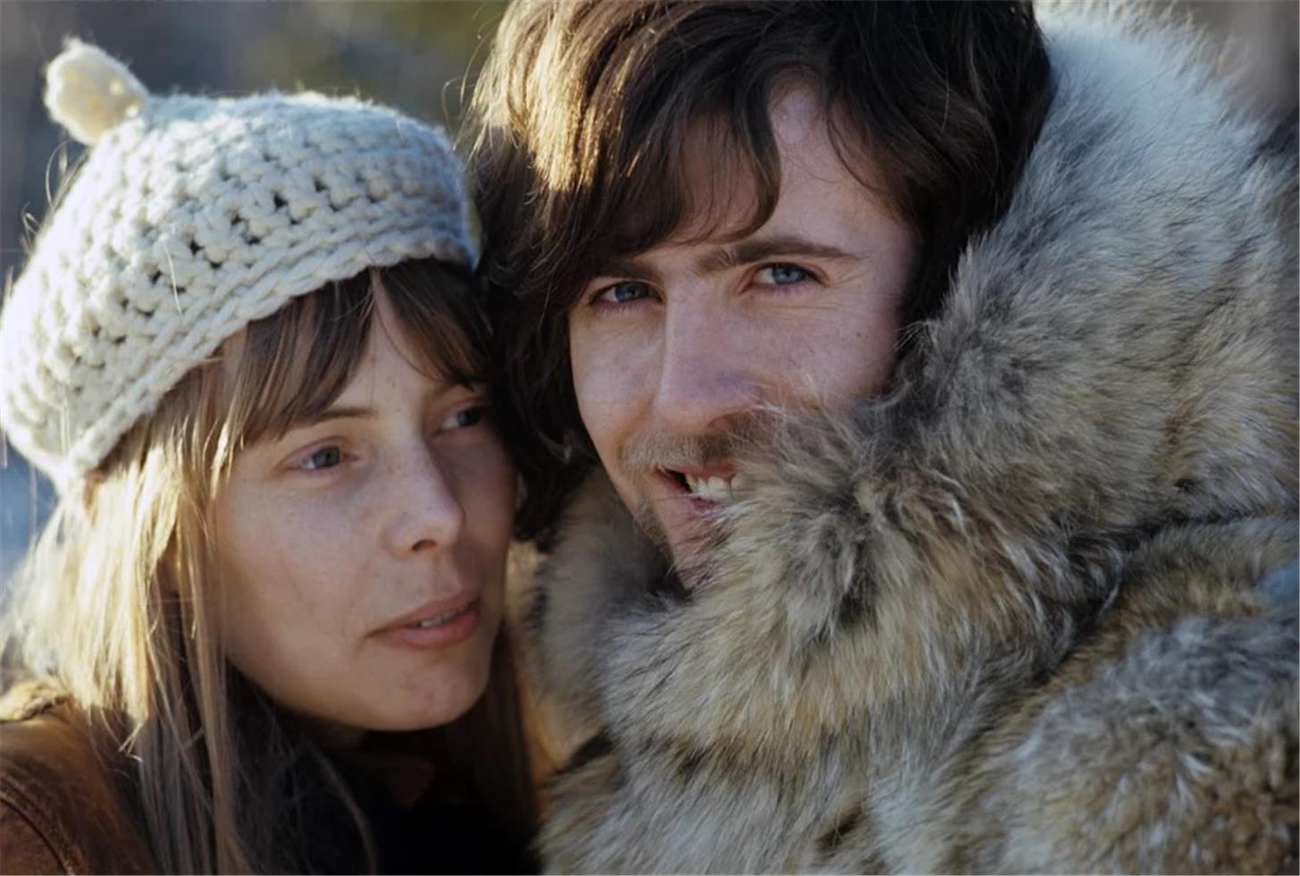 Happy Birthday Graham Nash. Cheers to the memories and the music. 

Photo by Henry Diltz in 1969. 