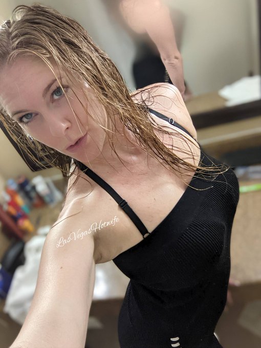 Feeling Devilish Today 💋Wifey💋 https://t.co/vBxI62KI4N<a href="/tag/horny"class="tags"><span>#horny</span></a><a href="/tag/bbc"class="tags"><span>#bbc</span></a><a href="/tag/frisky"class="tags"><span>#frisky</span></a><a href="/tag/milf"class="tags"><span>#milf</span></a><a href="/tag/craving"class="tags"><span>#craving</span></a><a href="/tag/hotwife"class="tags"><span>#hotwife</span></a>