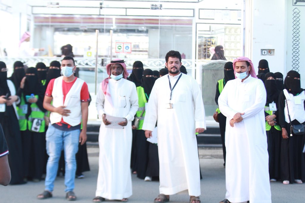 aa55zzss's tweet photo. #وطن_أسهل انطلقنا من #مكة لبحرة وبحمد الله النجاحات تتوالى شكرا لكل من أعطى وقدم وبذل وساهم لانجاح المبادرة في مرحلتها الثانية بمحافظة #بحرة
@watanashal 
@watanashal https://t.co/fLiYSzbR0N