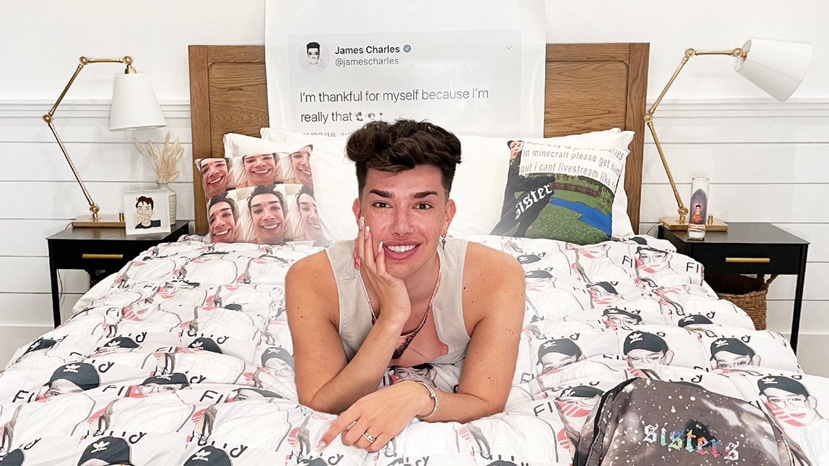 jamescharles's tweet photo. RETWEET to be the next video's sister shoutout!

I BOUGHT THE WORST FAKE JAMES CHARLES MERCH! 🙄 My lawyers will be working OVERTIME after this one 😡https://t.co/Kup2OGIfnz https://t.co/GUMQzv1sts